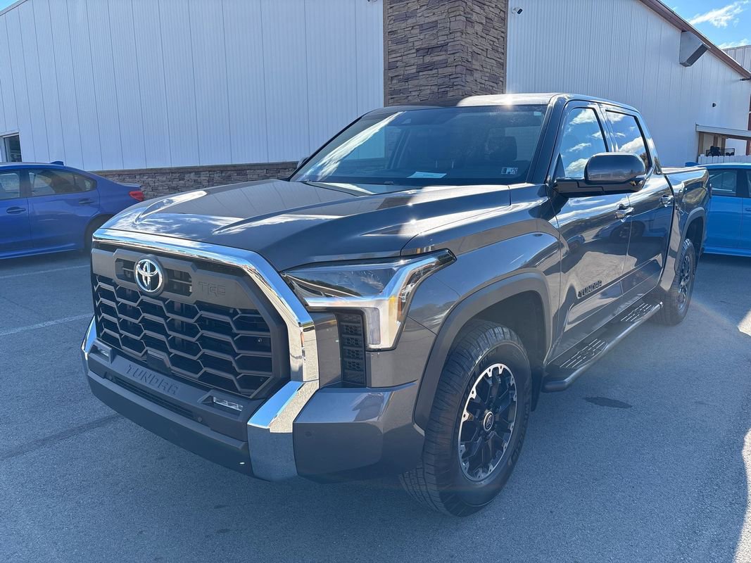 Used 2022 Toyota Tundra SR5 image 2