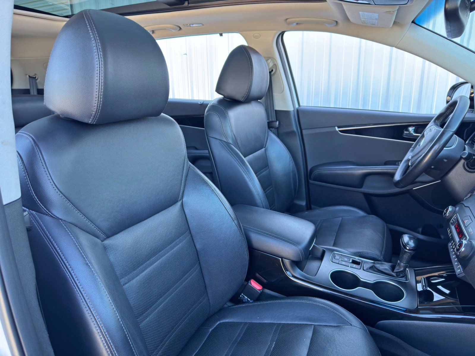 Used 2019 Kia Sorento SX w/ SX Touring Package image 41