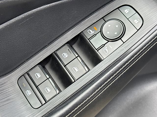 Used 2024 Nissan Rogue SV AWD/4WD image 20