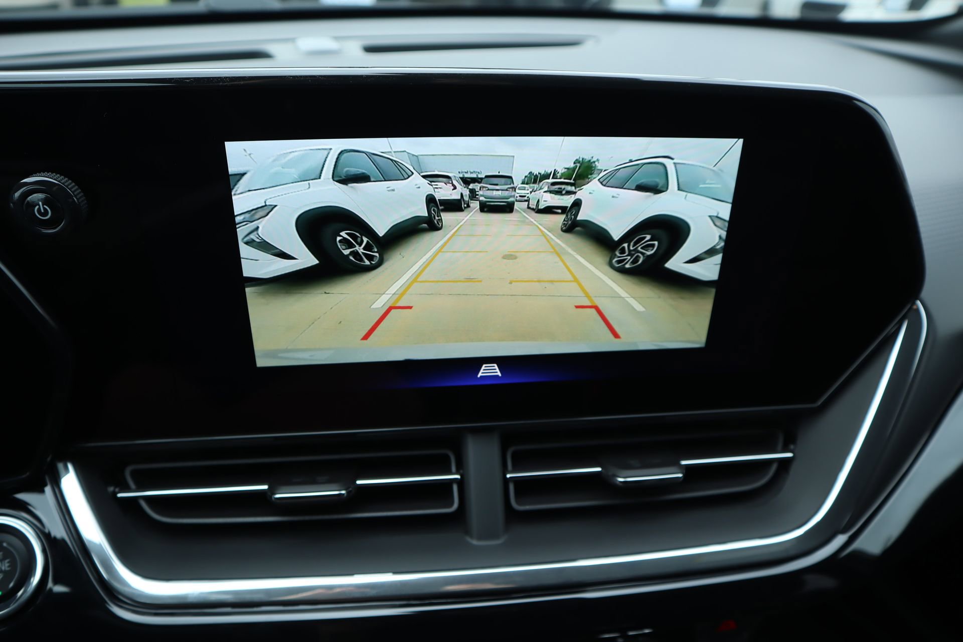 New 2026 Chevrolet Trax RS w/ Sunroof Package FWD image 10