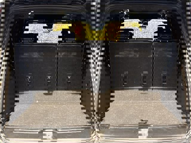 Certified 2023 Cadillac Escalade ESV Sport Platinum image 33