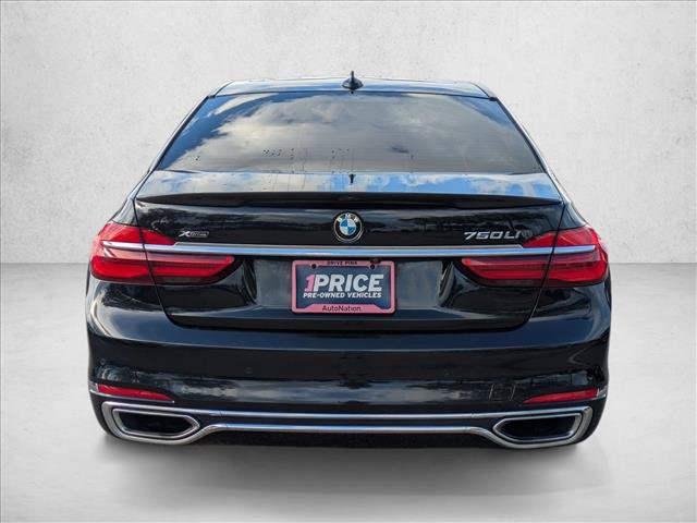 Used 2016 BMW 750Li xDrive AWD/4WD image 7