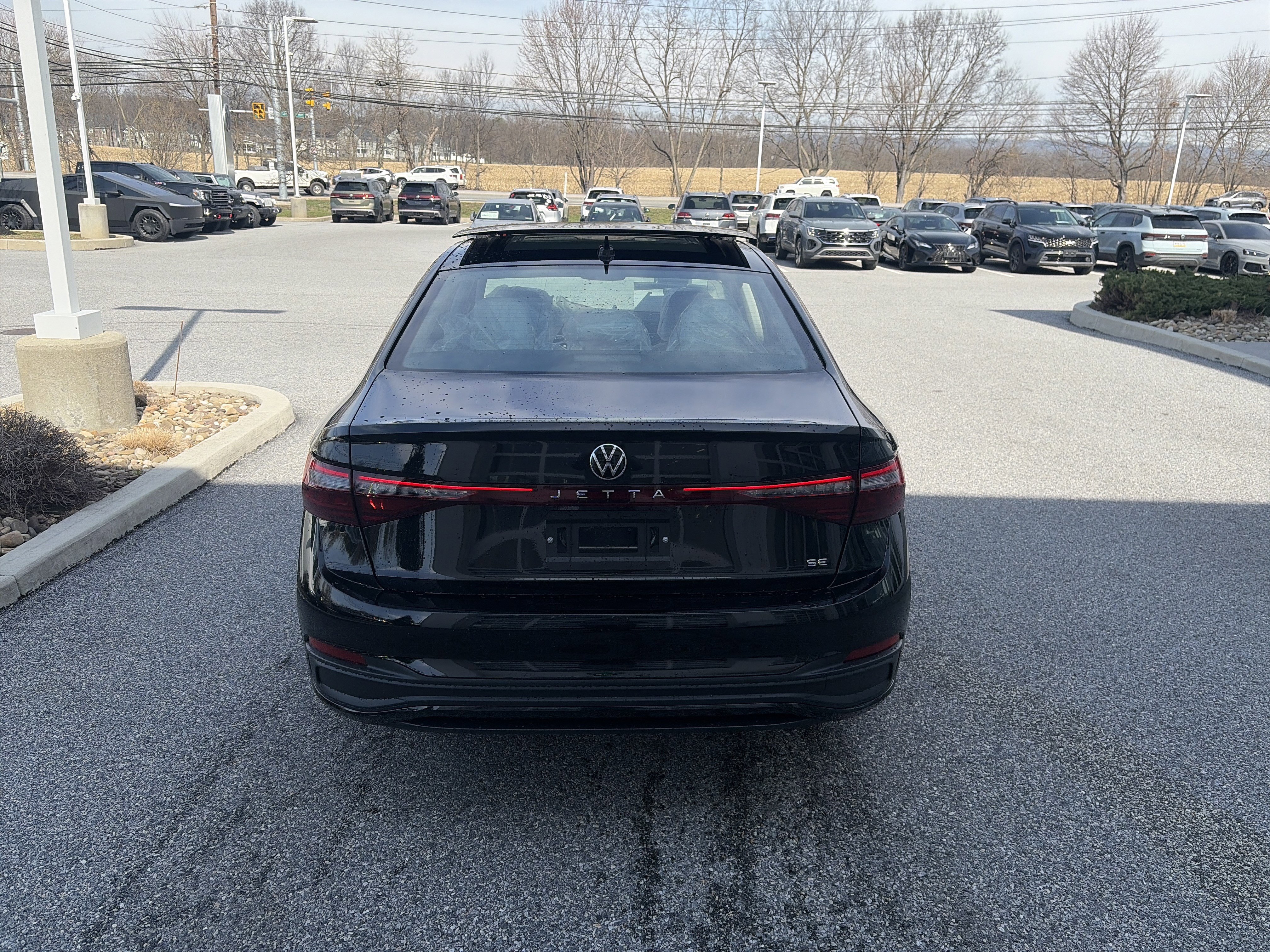 New 2026 Volkswagen Jetta SE image 5