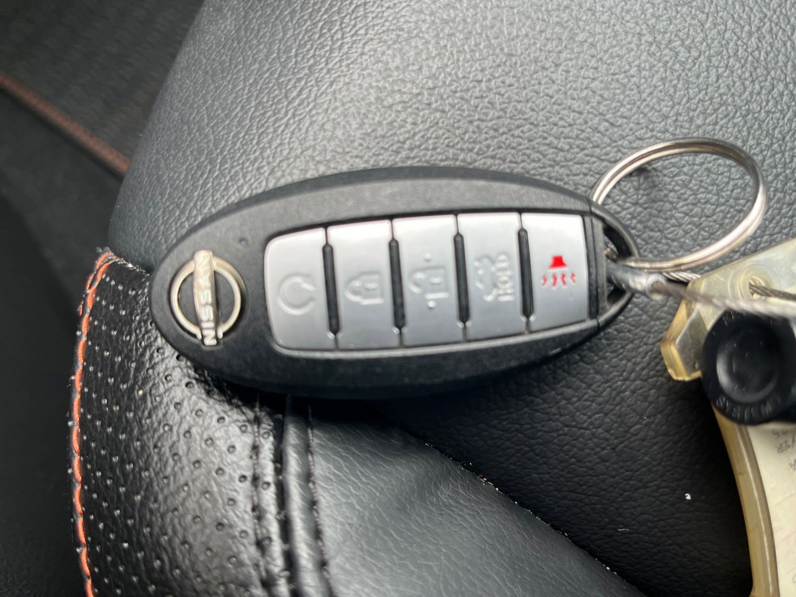 Used 2025 Nissan Altima 2.5 SR image 25