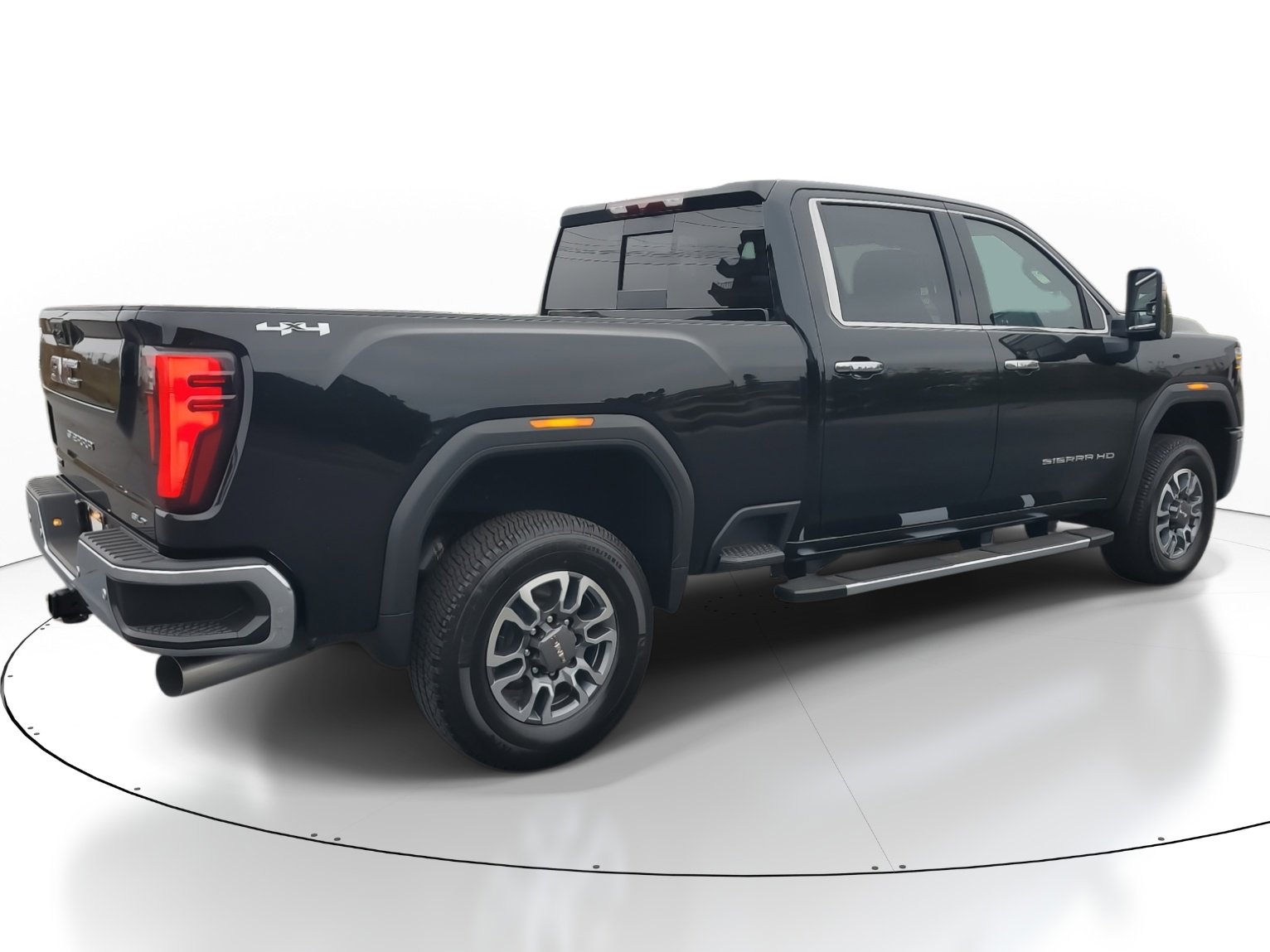 New 2025 GMC Sierra 2500 SLT w/ SLT Premium Package image 3