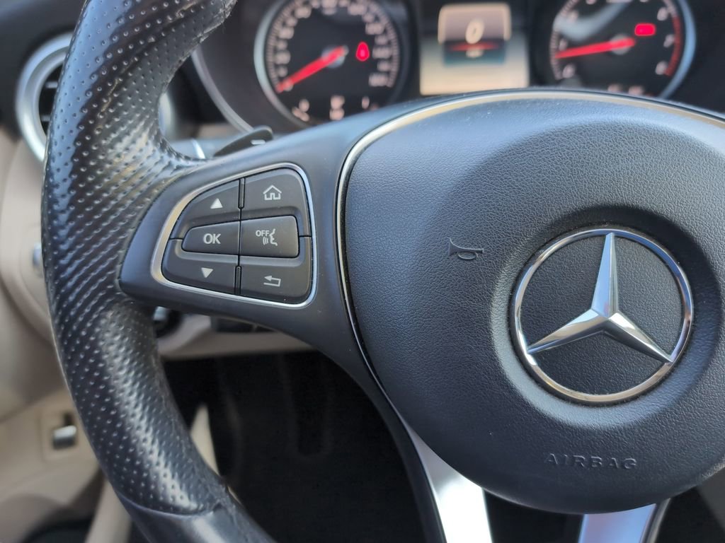 Used 2015 Mercedes-Benz C 300 4MATIC Sedan image 16