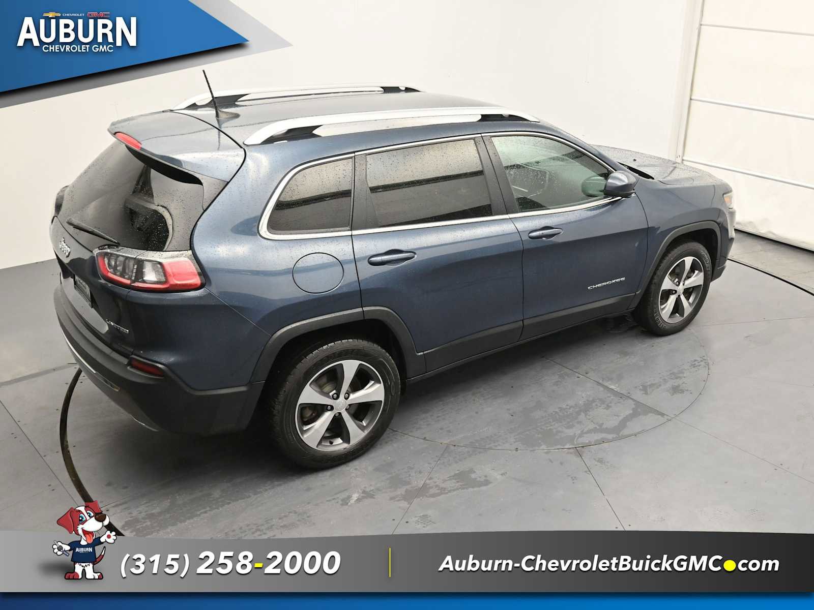 Used 2019 Jeep Cherokee Limited image 30