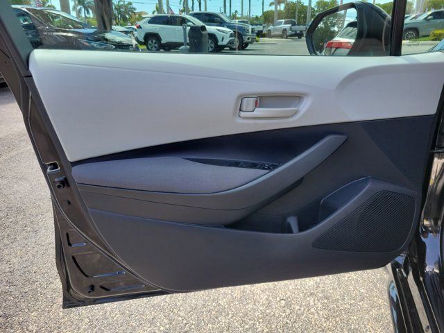 Used 2024 Toyota Corolla LE image 13