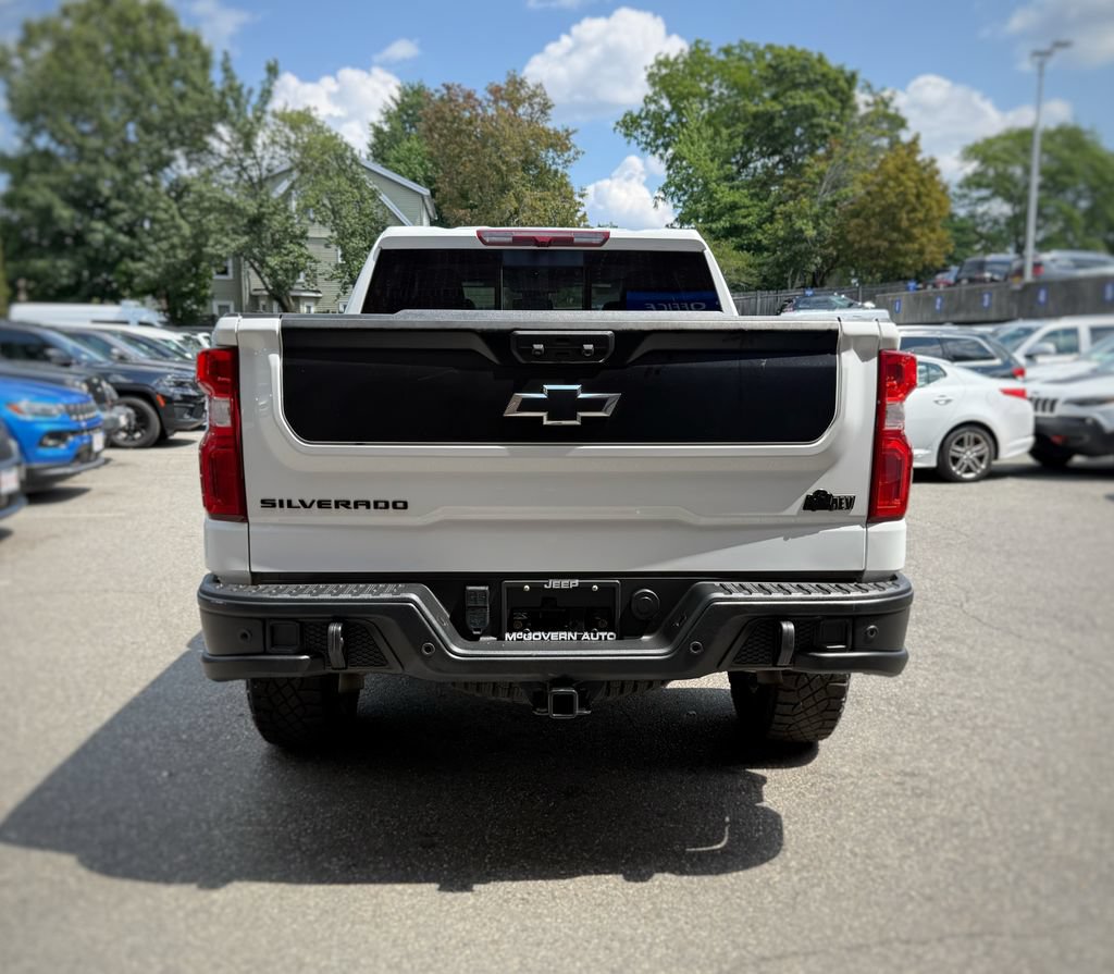 Used 2024 Chevrolet Silverado 1500 ZR2 w/ ZR2 Bison Edition AWD/4WD image 10