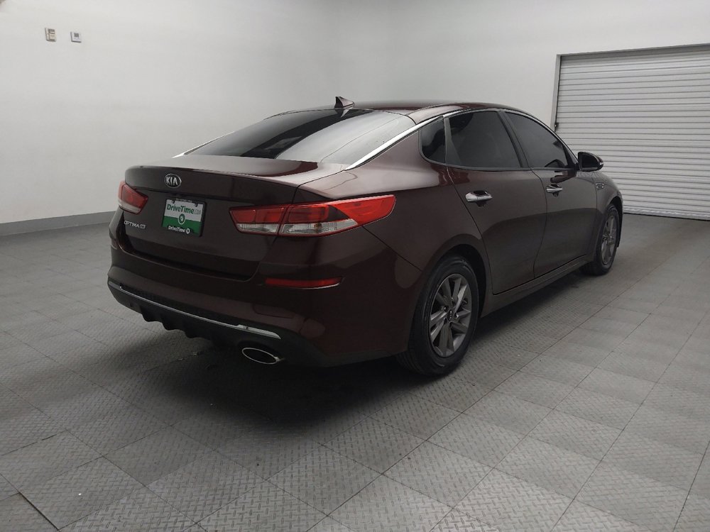 Used 2020 Kia Optima LX image 9