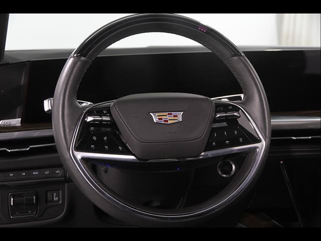 Used 2025 Cadillac Escalade Sport Platinum w/ LPO, Floor Liner Package AWD/4WD image 8