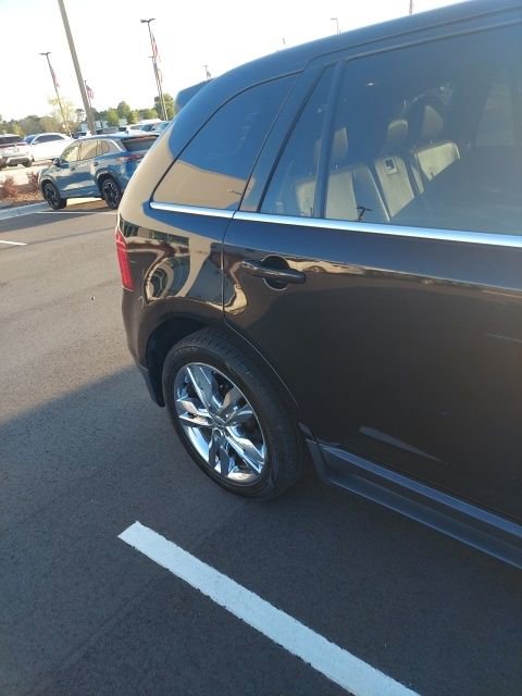 Used 2013 Ford Edge Limited image 11