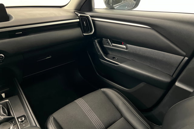 Used 2024 MAZDA CX-50 AWD 2.5 S w/ Preferred Package image 10