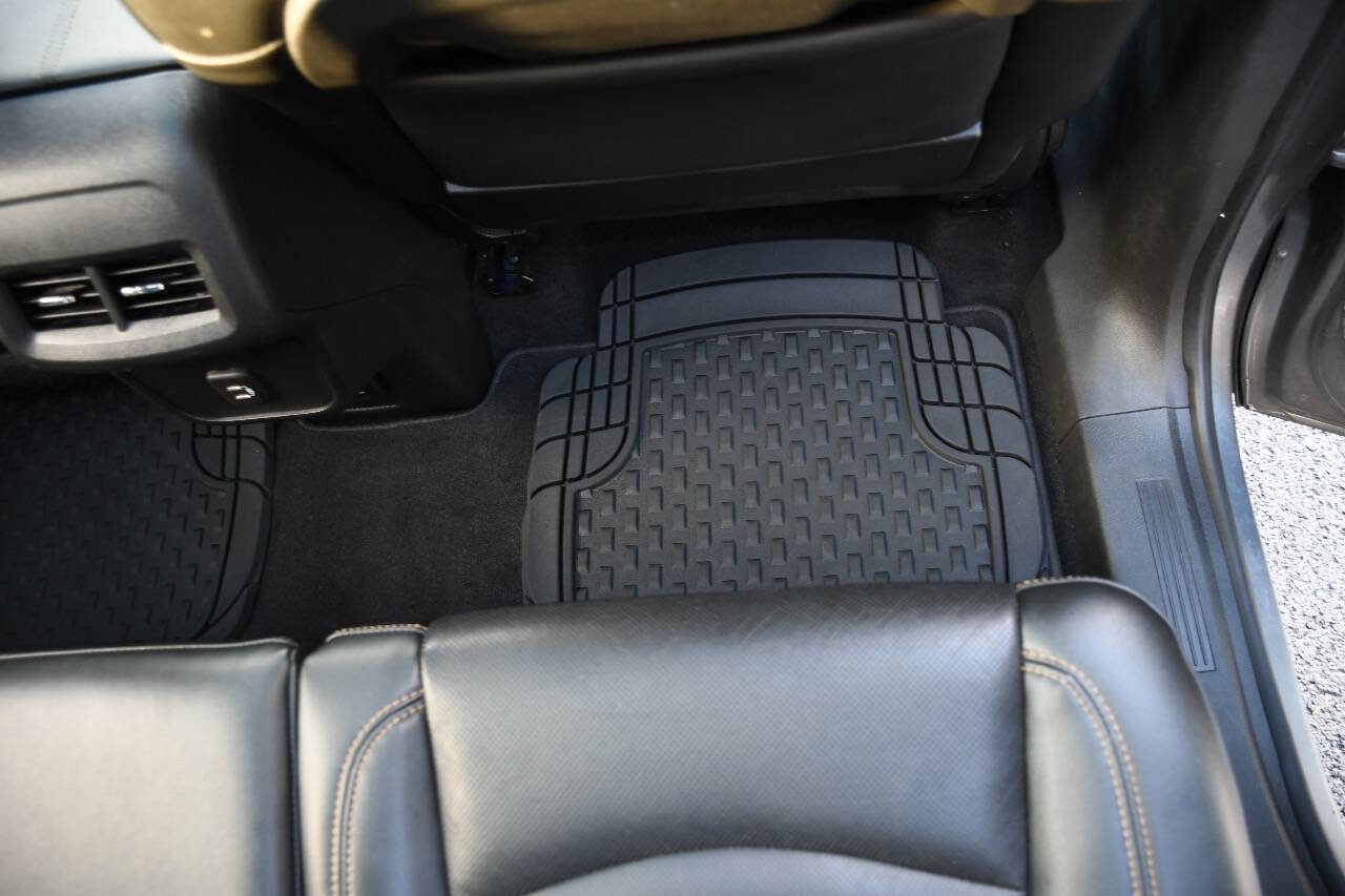 Used 2021 GMC Terrain SLT w/ Elevation Edition image 21