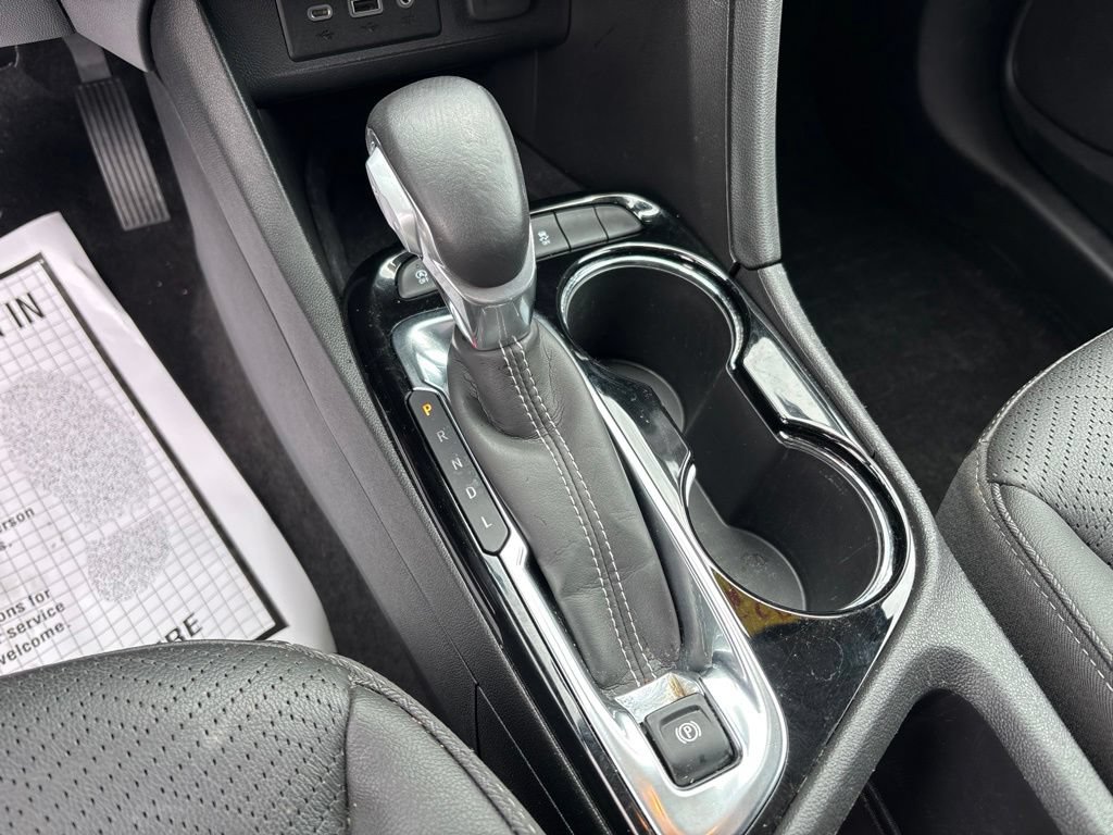 Used 2023 Buick Encore GX Essence w/ Experience Buick Package FWD image 30