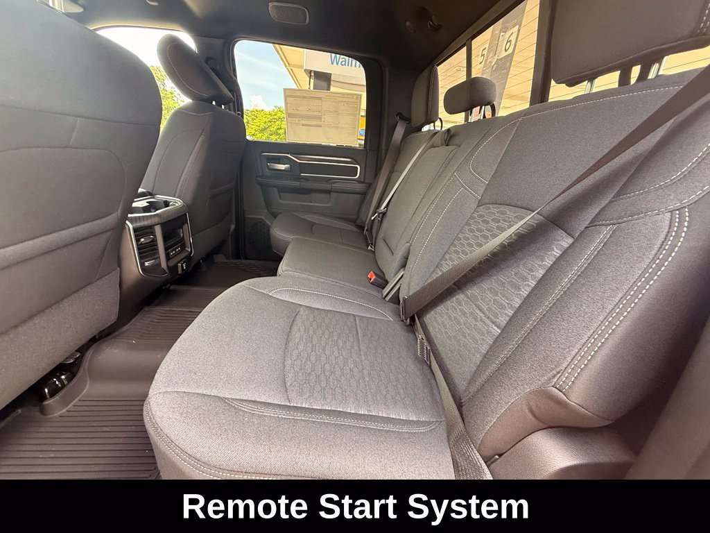 New 2026 RAM 3500 Big Horn AWD/4WD image 25