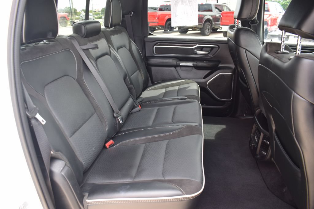 Used 2025 RAM 1500 Laramie AWD/4WD image 12
