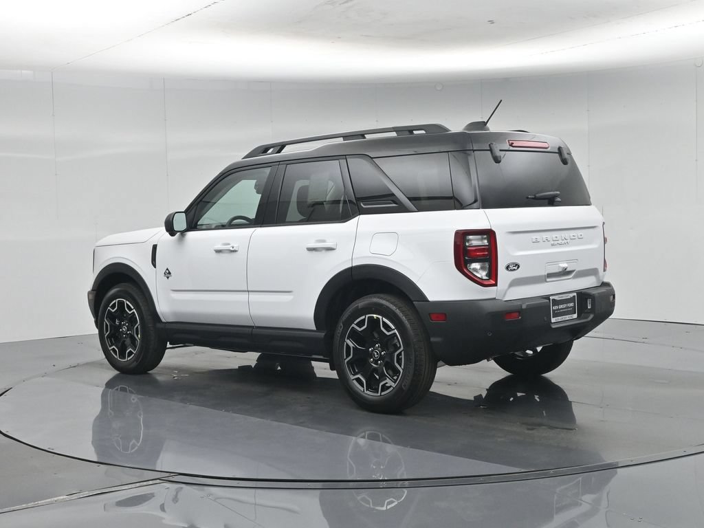 New 2026 Ford Bronco Sport Outer Banks w/ Outer Banks Tech Package+ AWD/4WD image 25