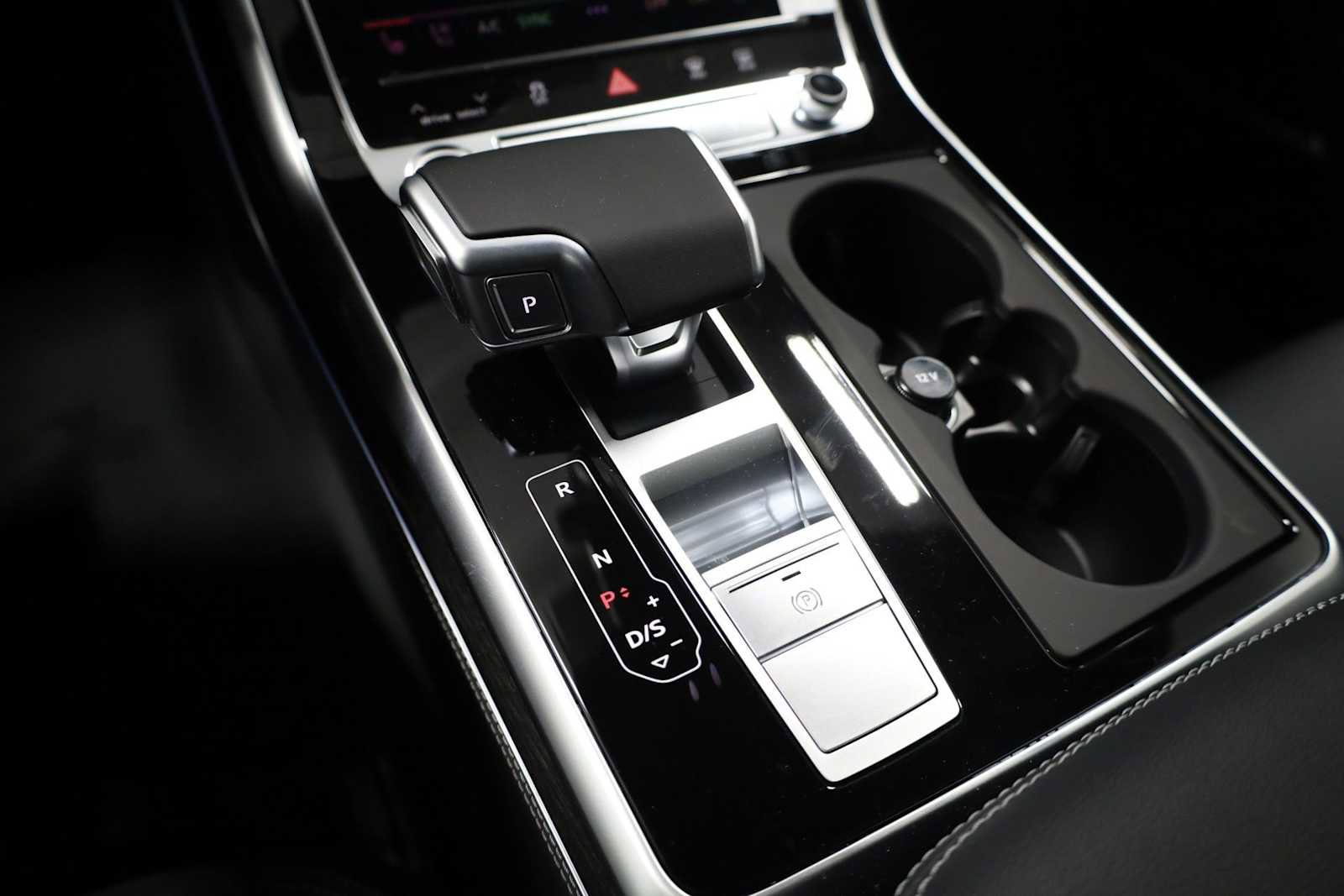 New 2026 Audi Q8 Premium Plus image 27