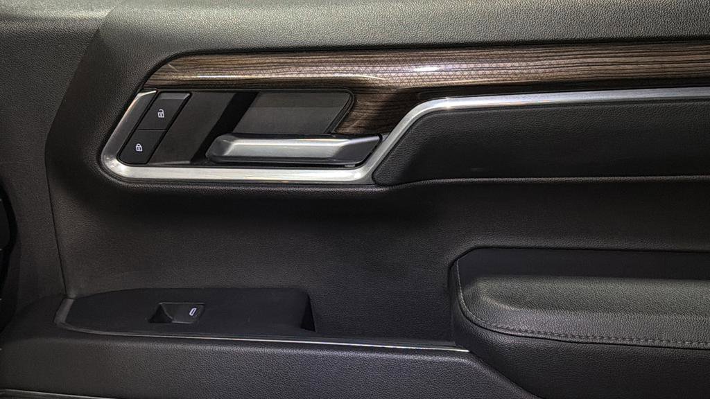 Used 2022 Chevrolet Silverado 1500 LT image 21