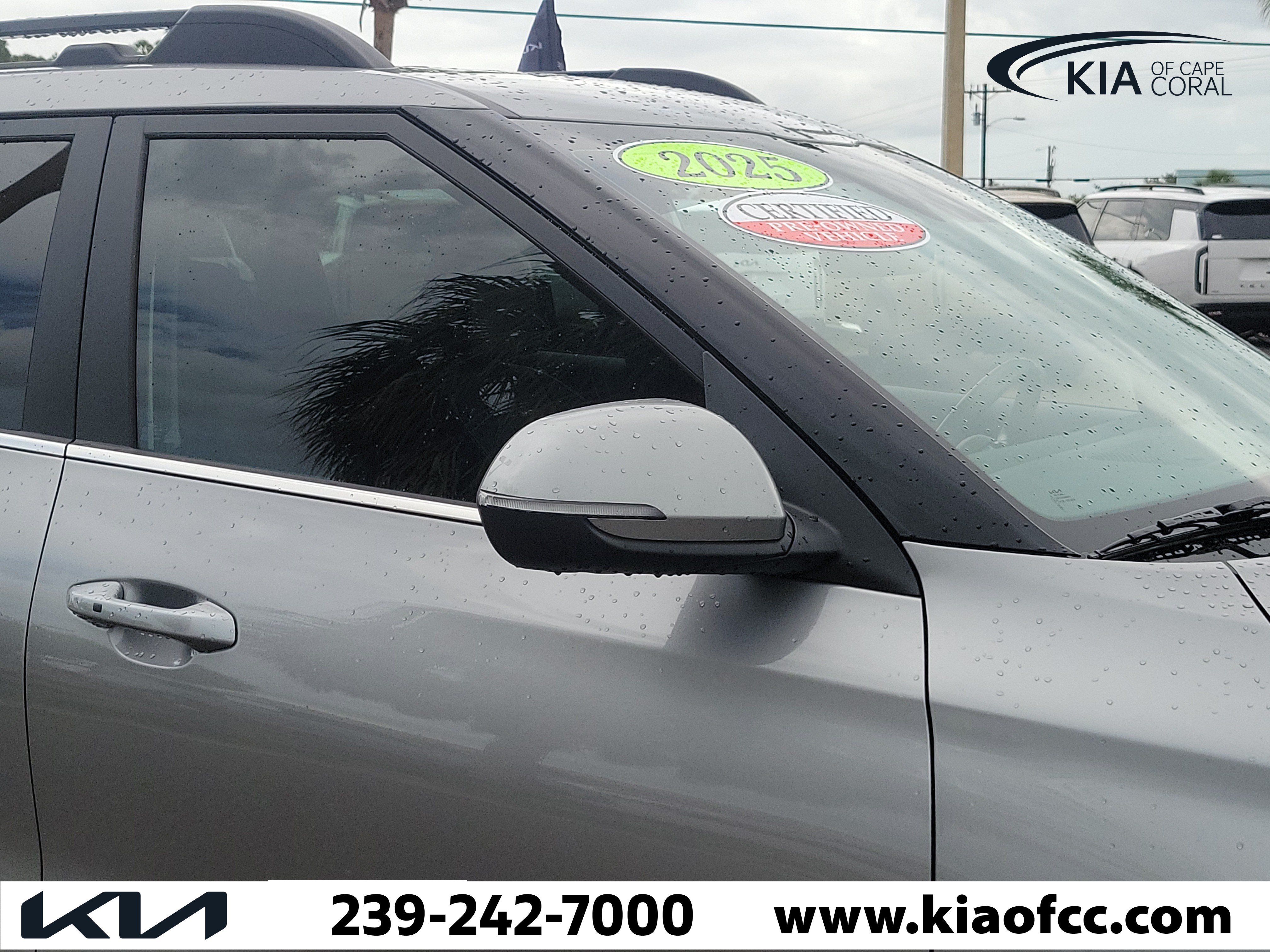 Certified 2025 Kia Seltos X-Line AWD/4WD image 8