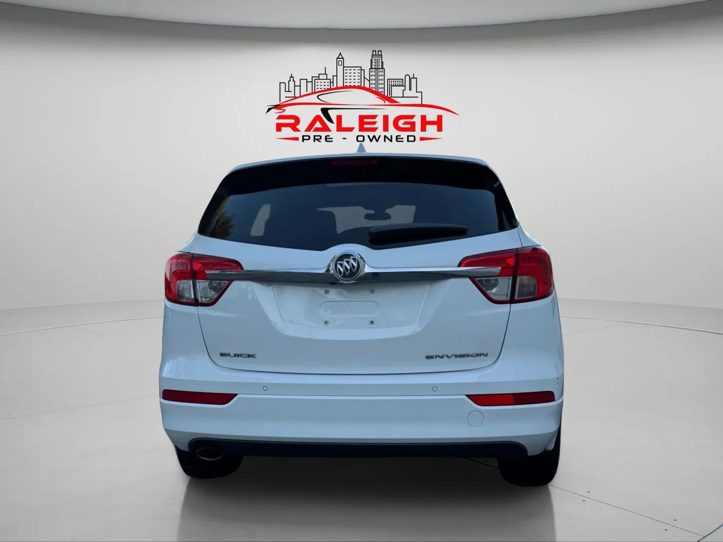 Used 2017 Buick Envision Essence image 6