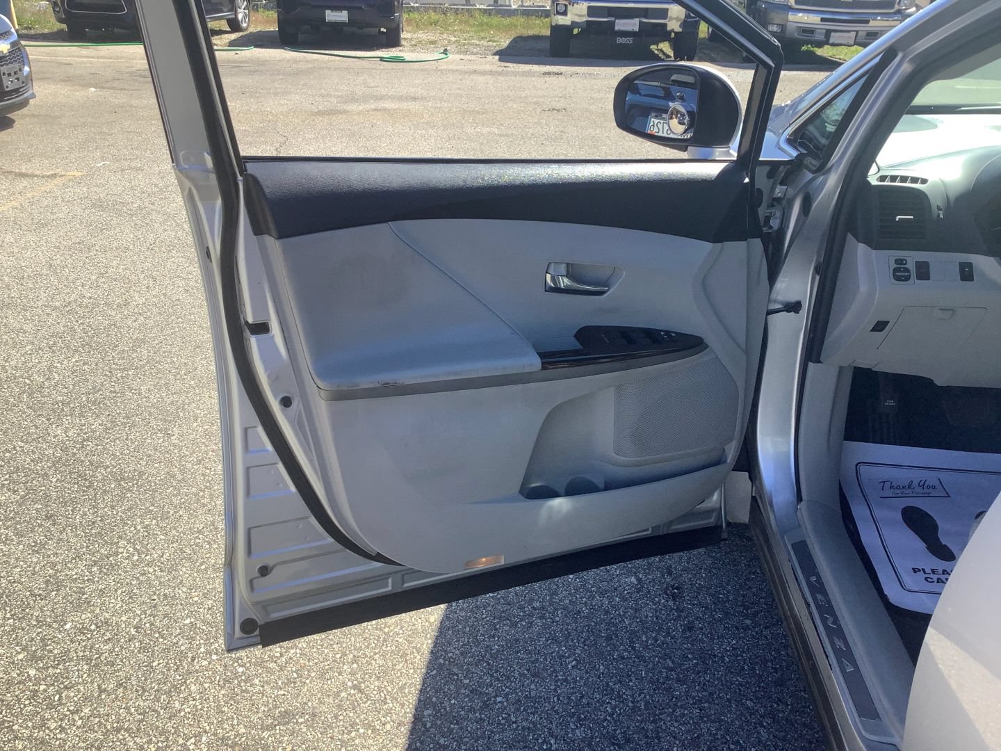 Used 2011 Toyota Venza AWD w/ Convenience Pkg image 22