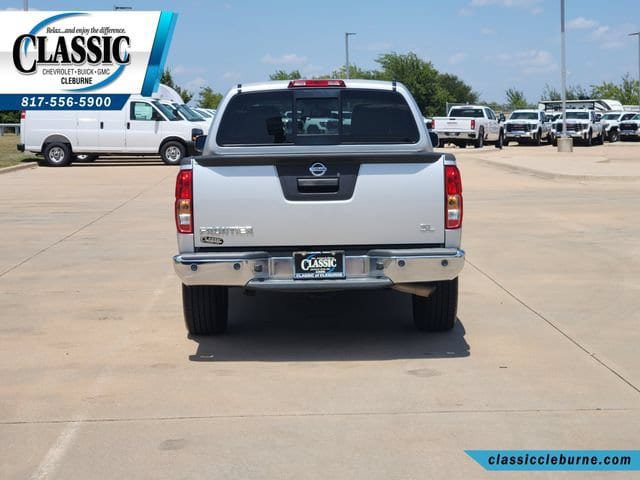 Used 2019 Nissan Frontier SL RWD image 9