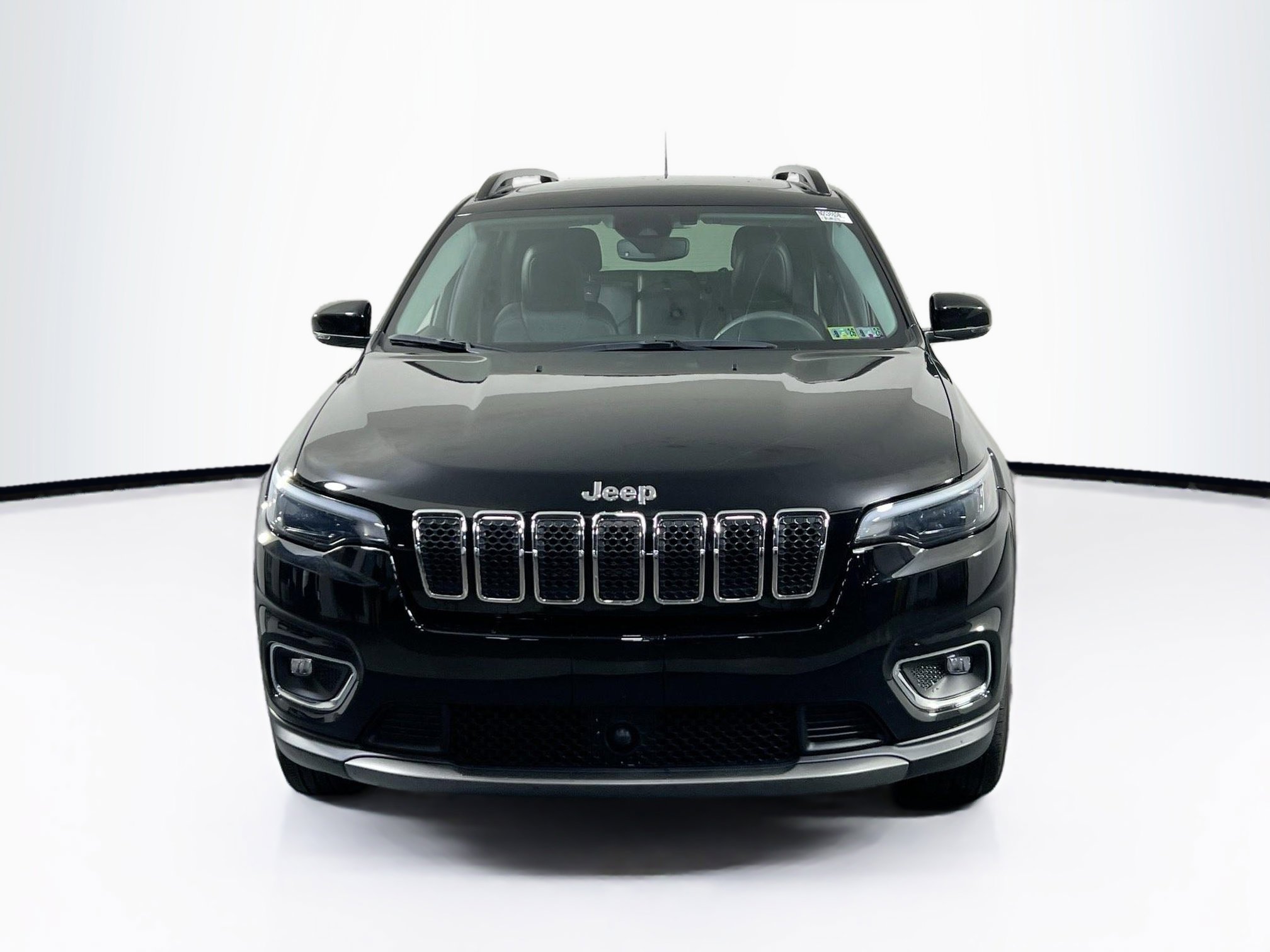 Used 2022 Jeep Cherokee Limited image 2