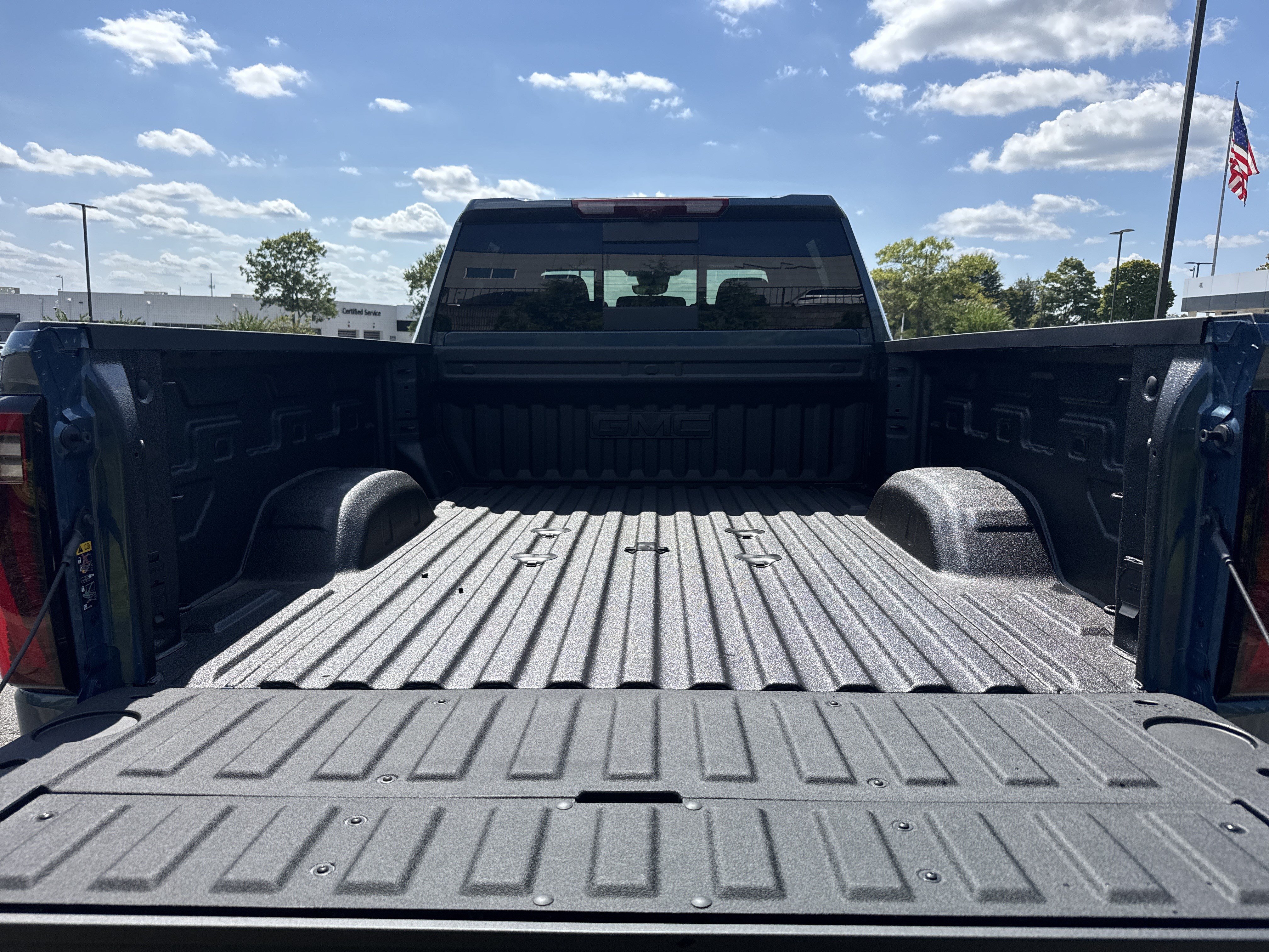 New 2026 GMC Sierra 2500 Denali Ultimate AWD/4WD image 34