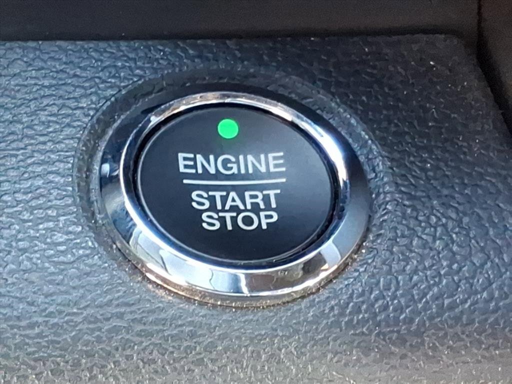 Used 2022 Ford F350 Platinum w/ FX4 Off-Road Package image 7