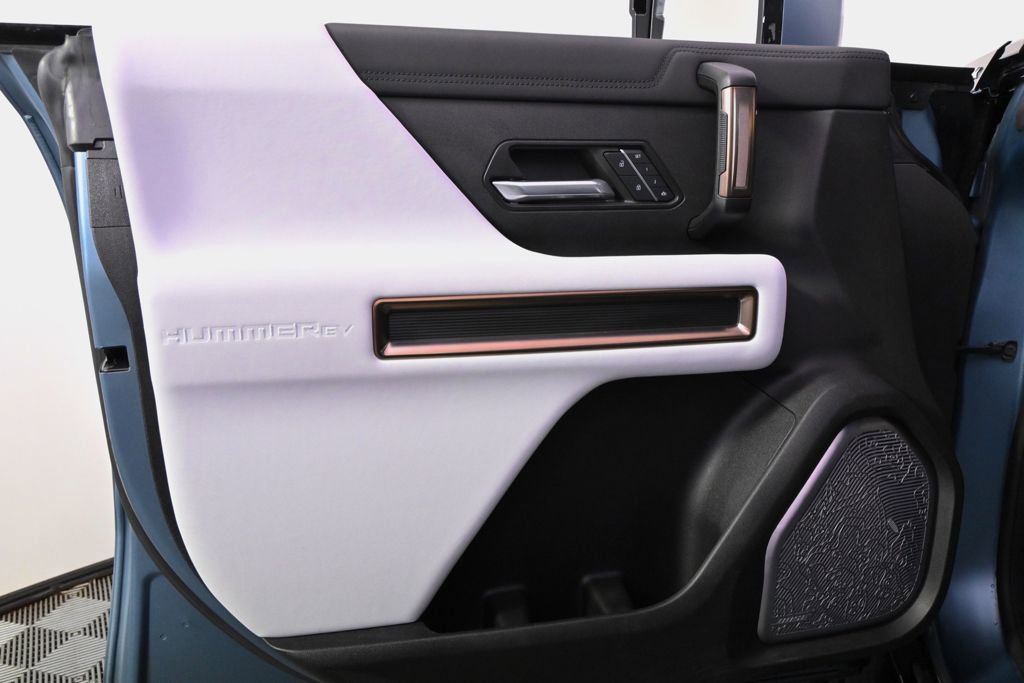 Used 2024 GMC Hummer EV 3X w/ Omega Edition image 22