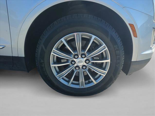 Used 2017 Cadillac XT5 Luxury w/ LPO, Wheel Lock Package FWD image 29