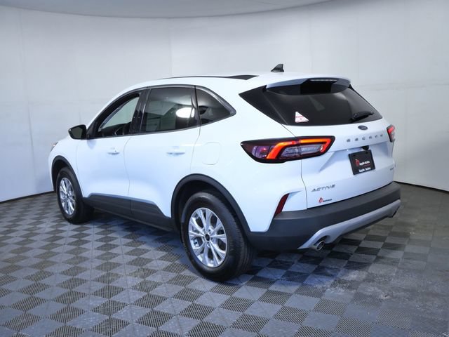 Certified 2025 Ford Escape Active w/ Cold Weather Package AWD/4WD image 6