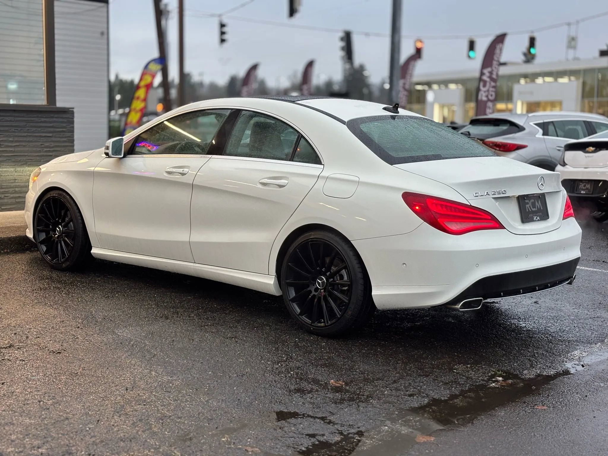 Used 2015 Mercedes-Benz CLA 250 image 10