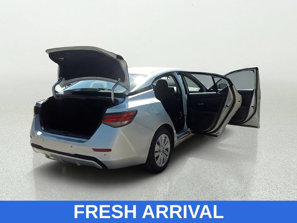 Used 2023 Nissan Sentra S FWD image 15