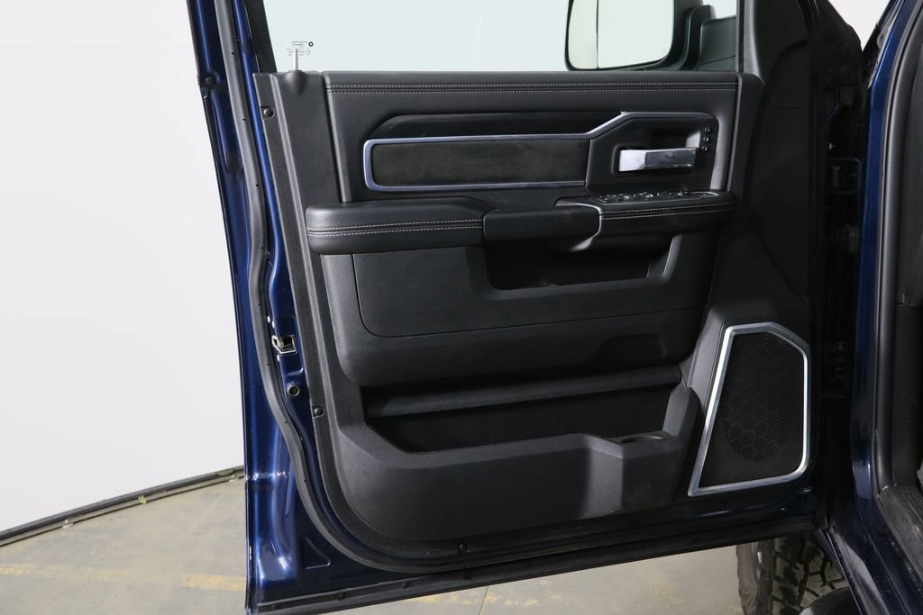 Used 2021 RAM 2500 Laramie w/ Night Edition image 13