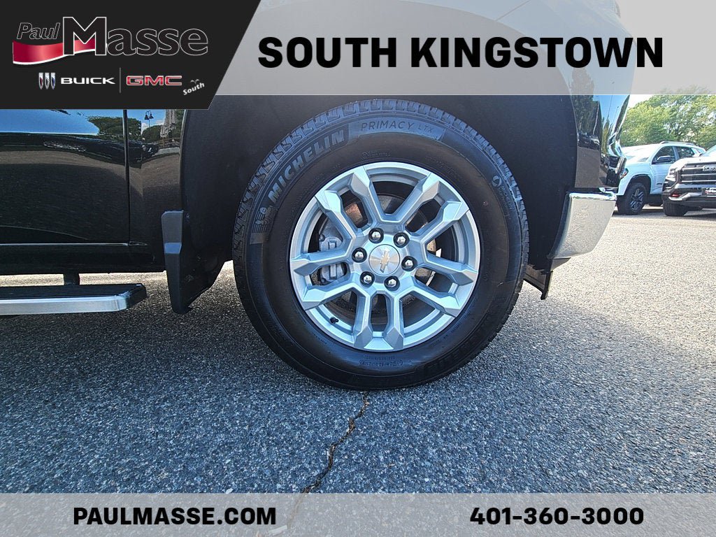 Used 2023 Chevrolet Silverado 1500 LT AWD/4WD image 10