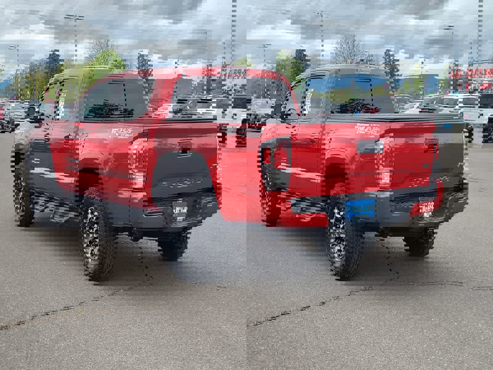 Used 2022 Toyota Tacoma TRD Off-Road w/ Technology Package image 12