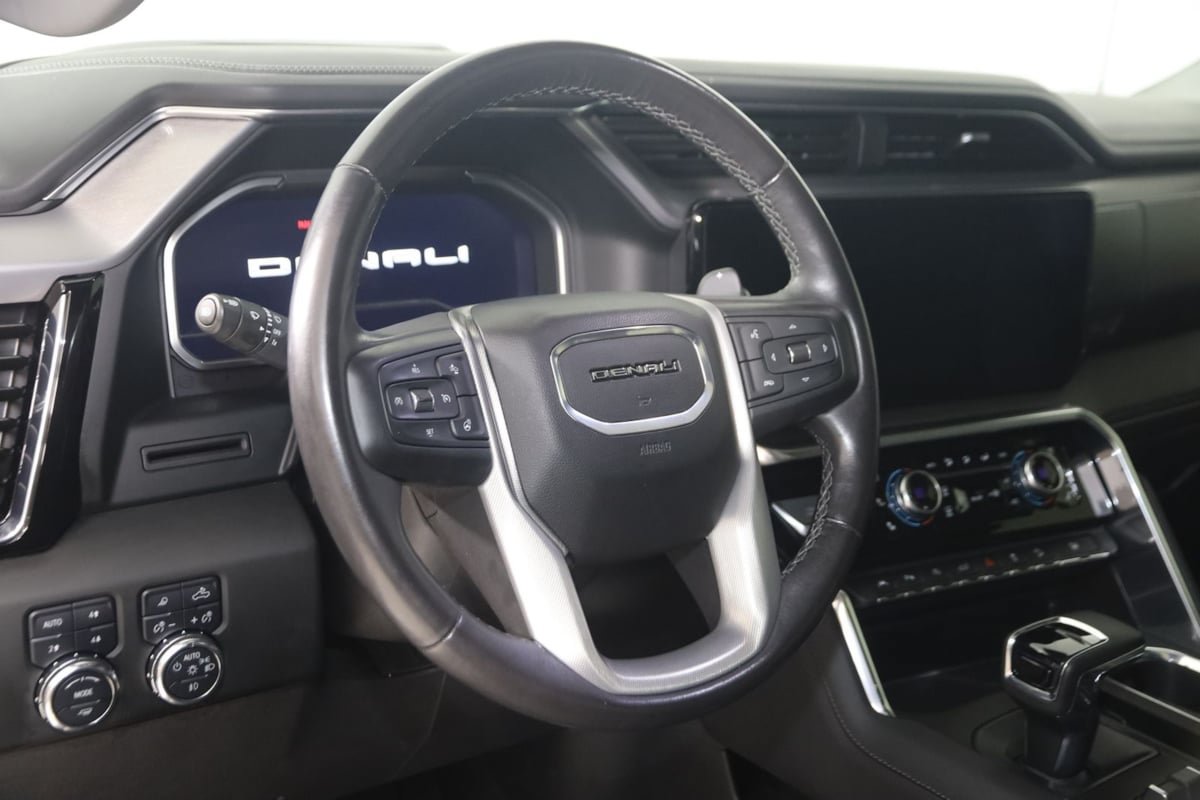 Used 2023 GMC Sierra 1500 Denali AWD/4WD image 6