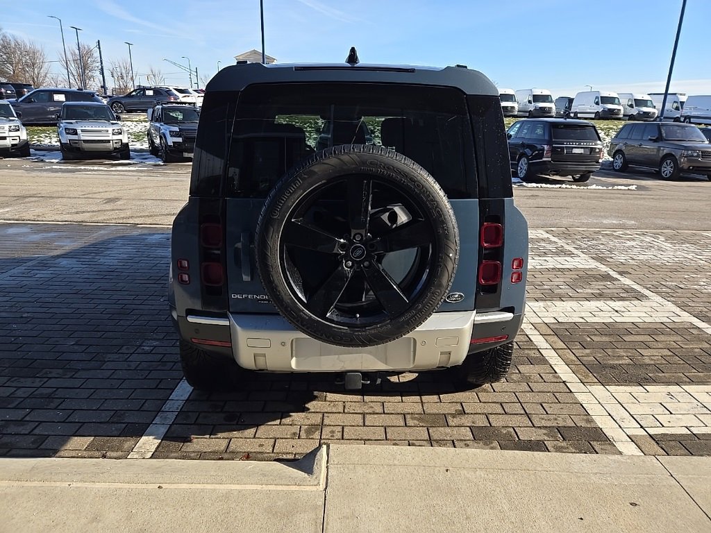 Used 2020 Land Rover Defender 110 HSE image 6