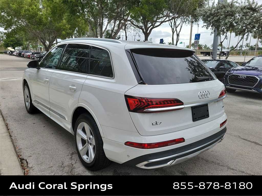 Used 2022 Audi Q7 2.0T Premium w/ Convenience Package image 12