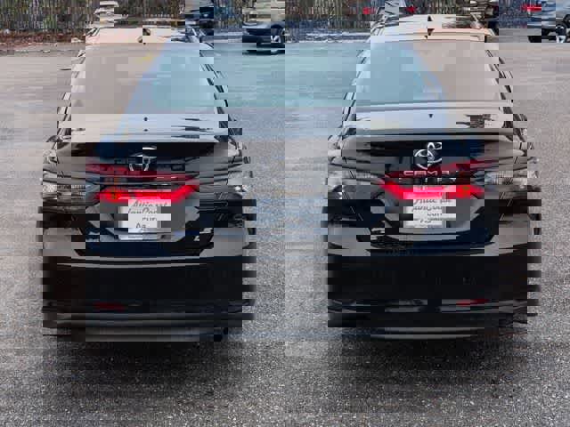 Used 2024 Toyota Camry LE image 7