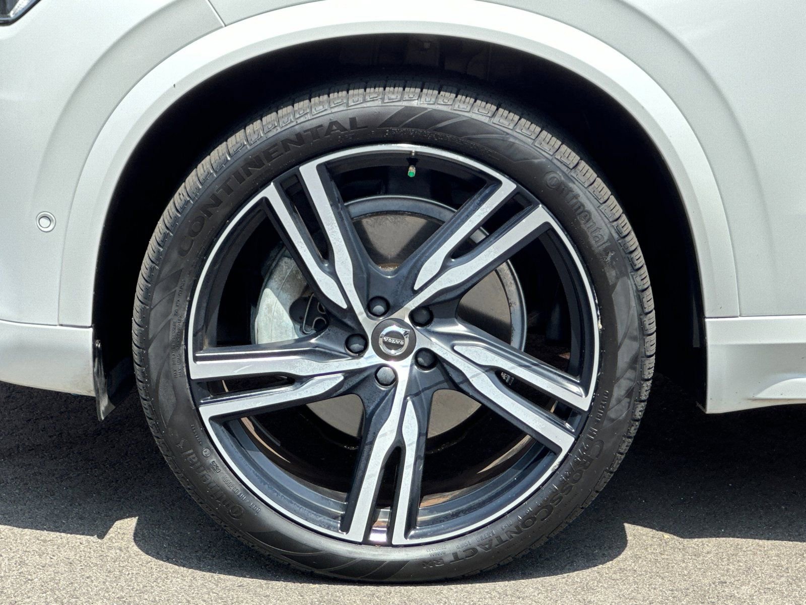 Used 2019 Volvo XC90 T6 R-Design w/ Advanced Package AWD/4WD image 36