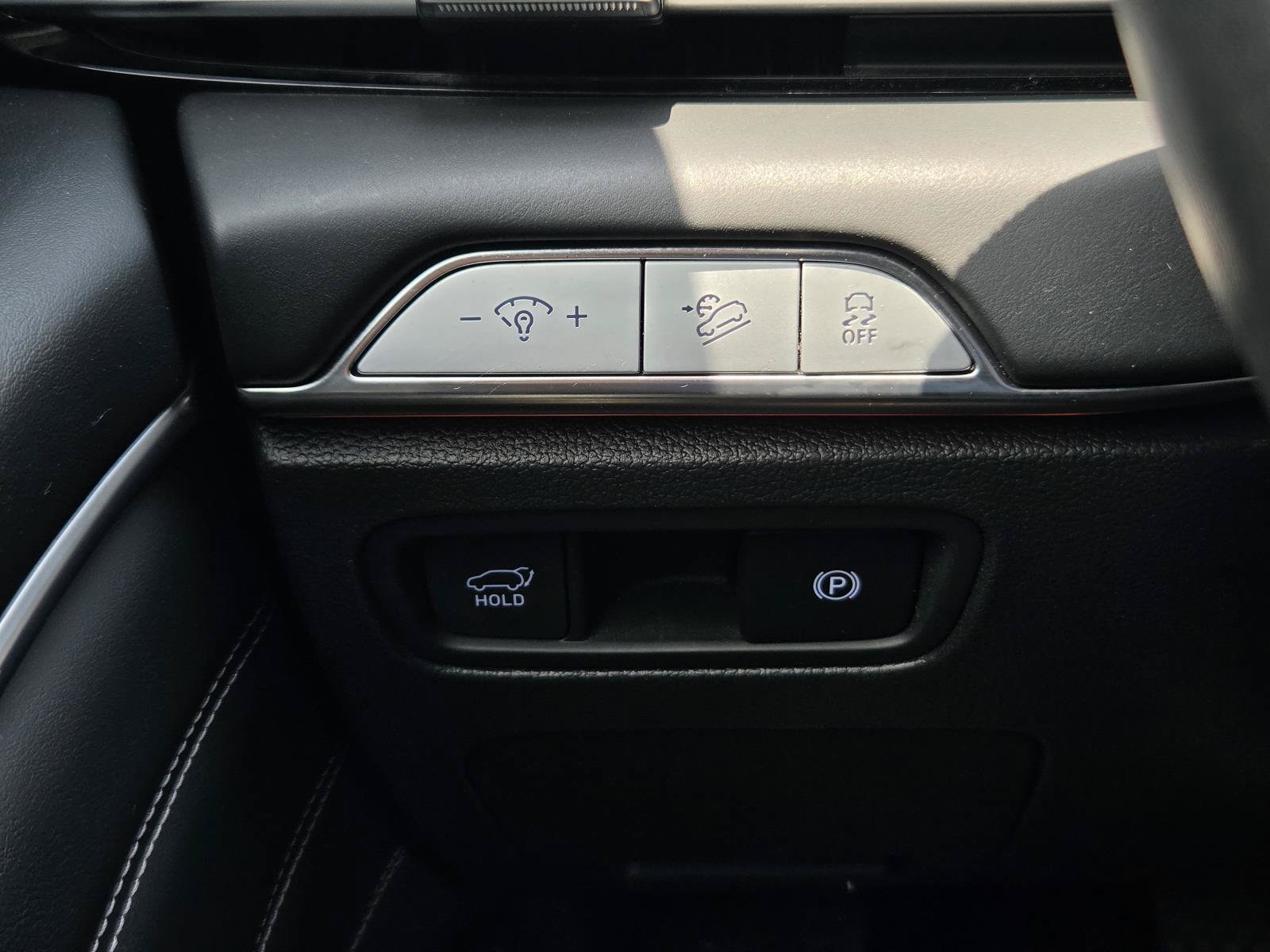 Used 2025 Genesis GV80 2.5T Standard AWD/4WD image 30