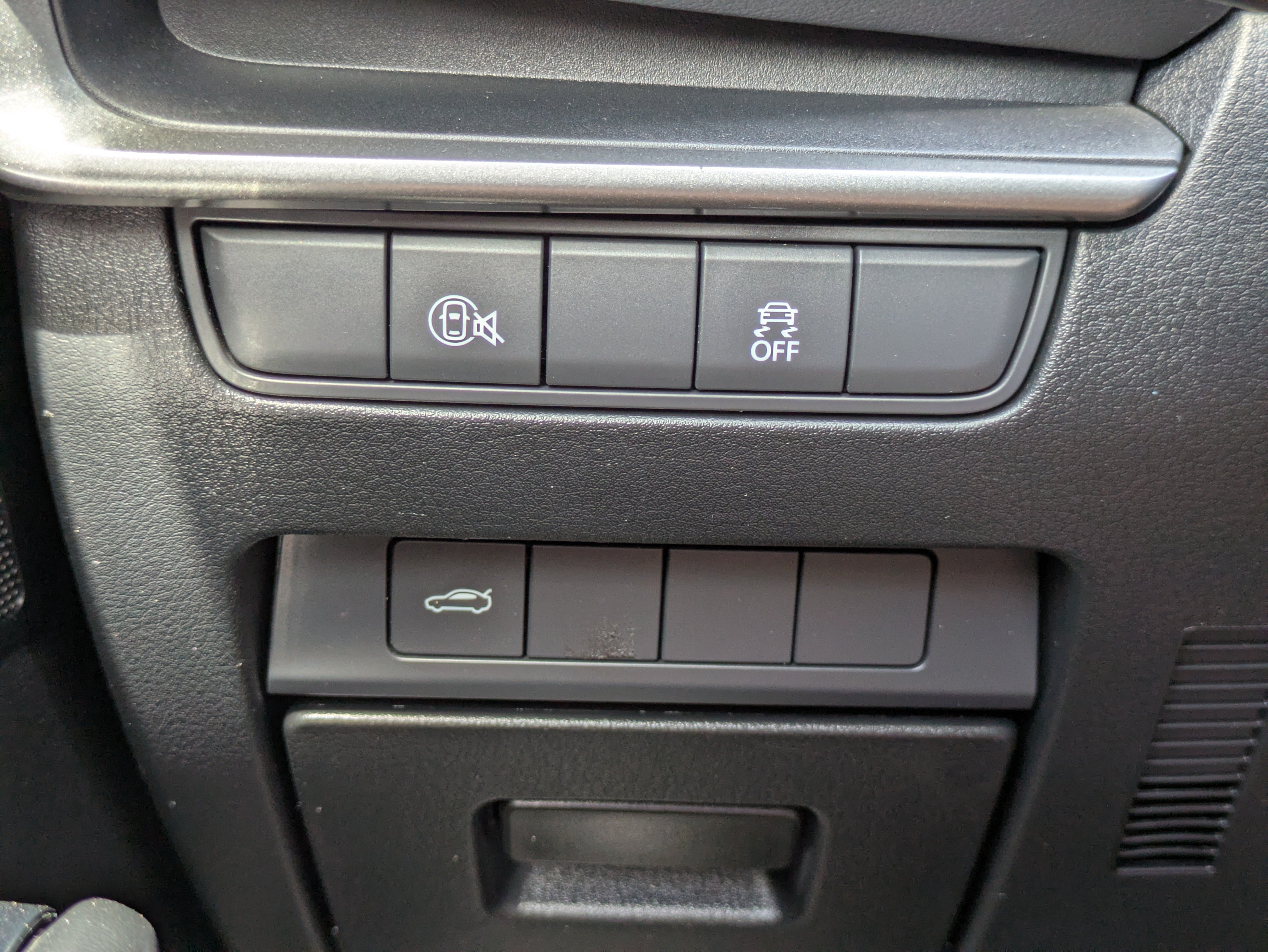 Used 2024 MAZDA MAZDA3 s FWD image 30
