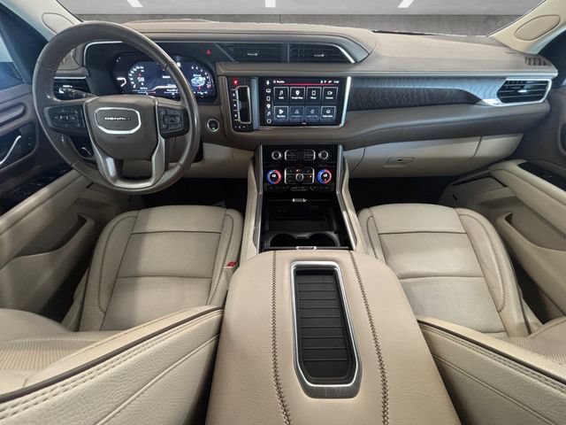 Used 2022 GMC Yukon XL Denali AWD/4WD image 25