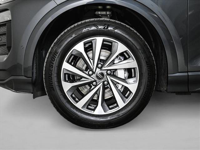 Certified 2025 Audi Q6 e-tron Premium Plus w/ Premium Plus image 25