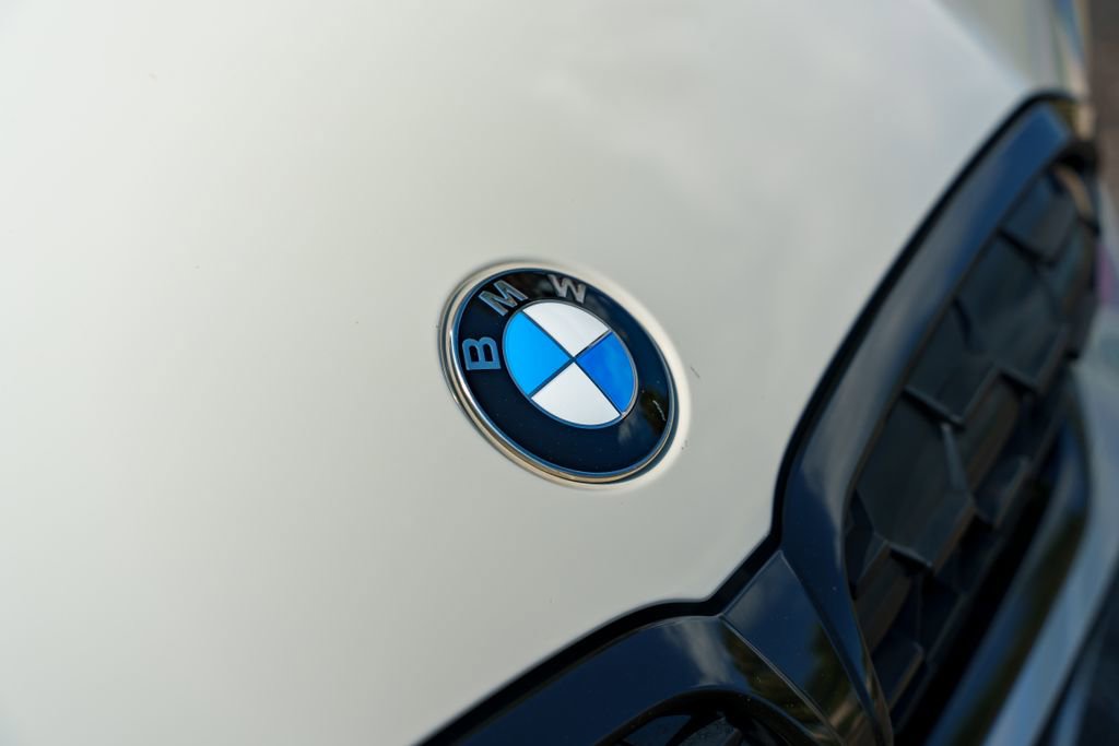 Used 2023 BMW M340i w/ Premium Package image 7