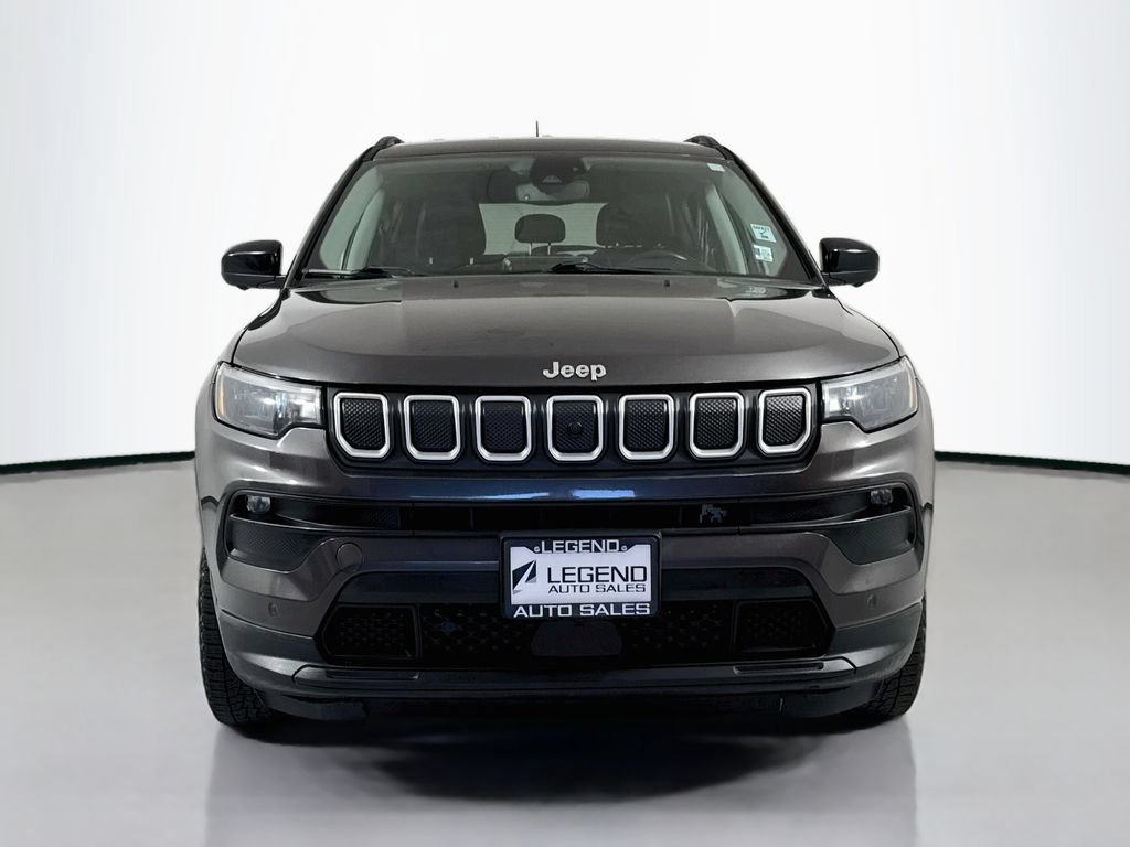Used 2022 Jeep Compass Latitude w/ Convenience Group AWD/4WD image 2